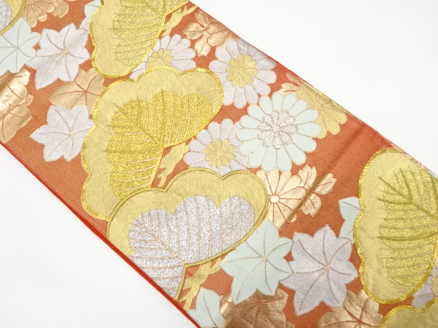 アンティーク　菊・楓に笠松模様　刺繍　袋帯（着用可）